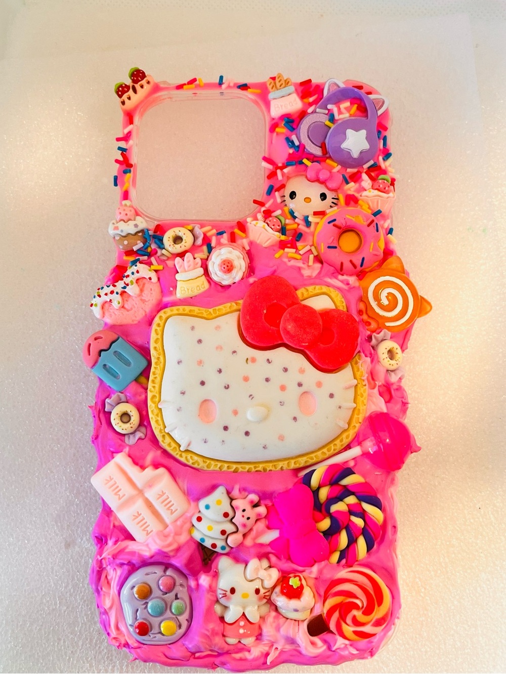 Handmade Hello Kitty Pink Phone Case with Candy Charms for any phone model - Picture 7 of 10